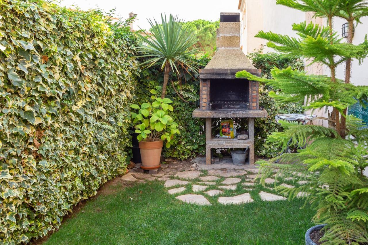 L' Escala Casa Hermosa מראה חיצוני תמונה
